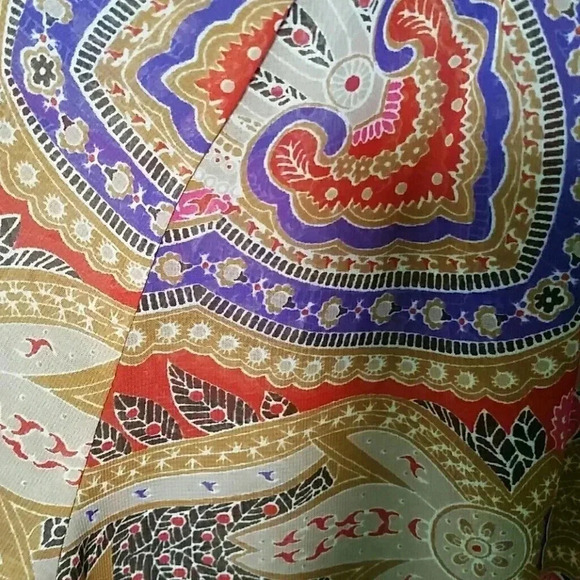 New York and Company sheer blouse - Picture 6 of 6